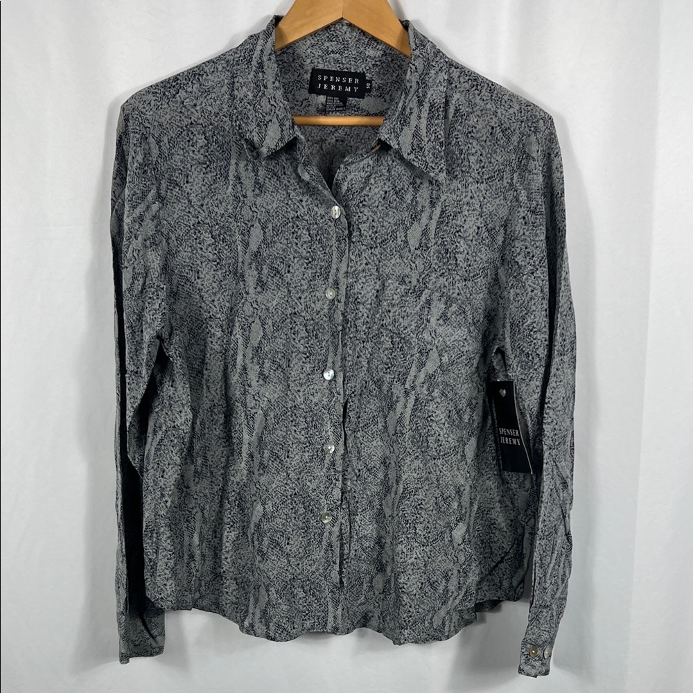 Vintage 90’s Spencer Jeremy Women’s Silk‎ Blouse 14 Animal Fad Pocket New Tags